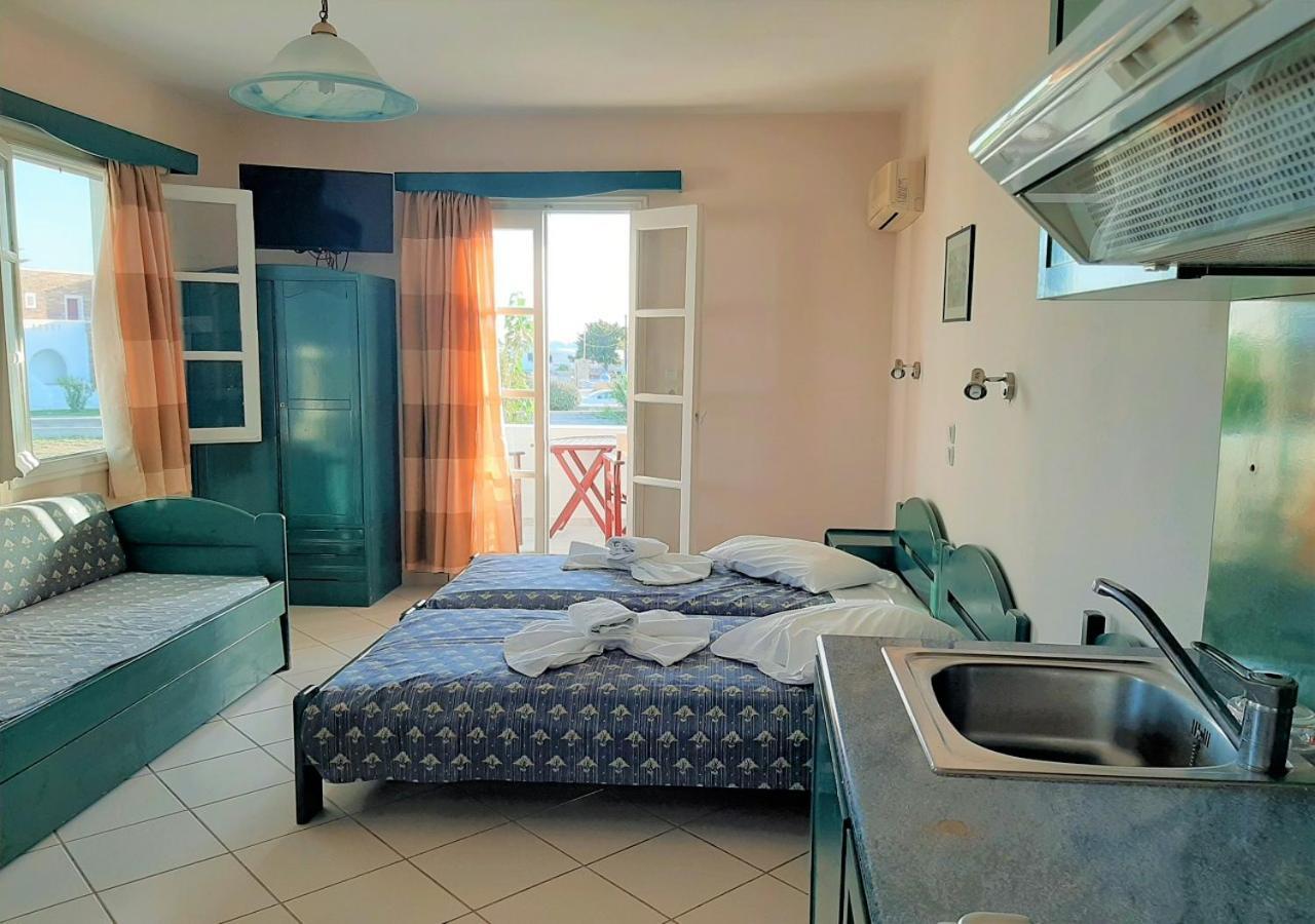 Joanna'S Rooms On The Beach Pláka Екстериор снимка