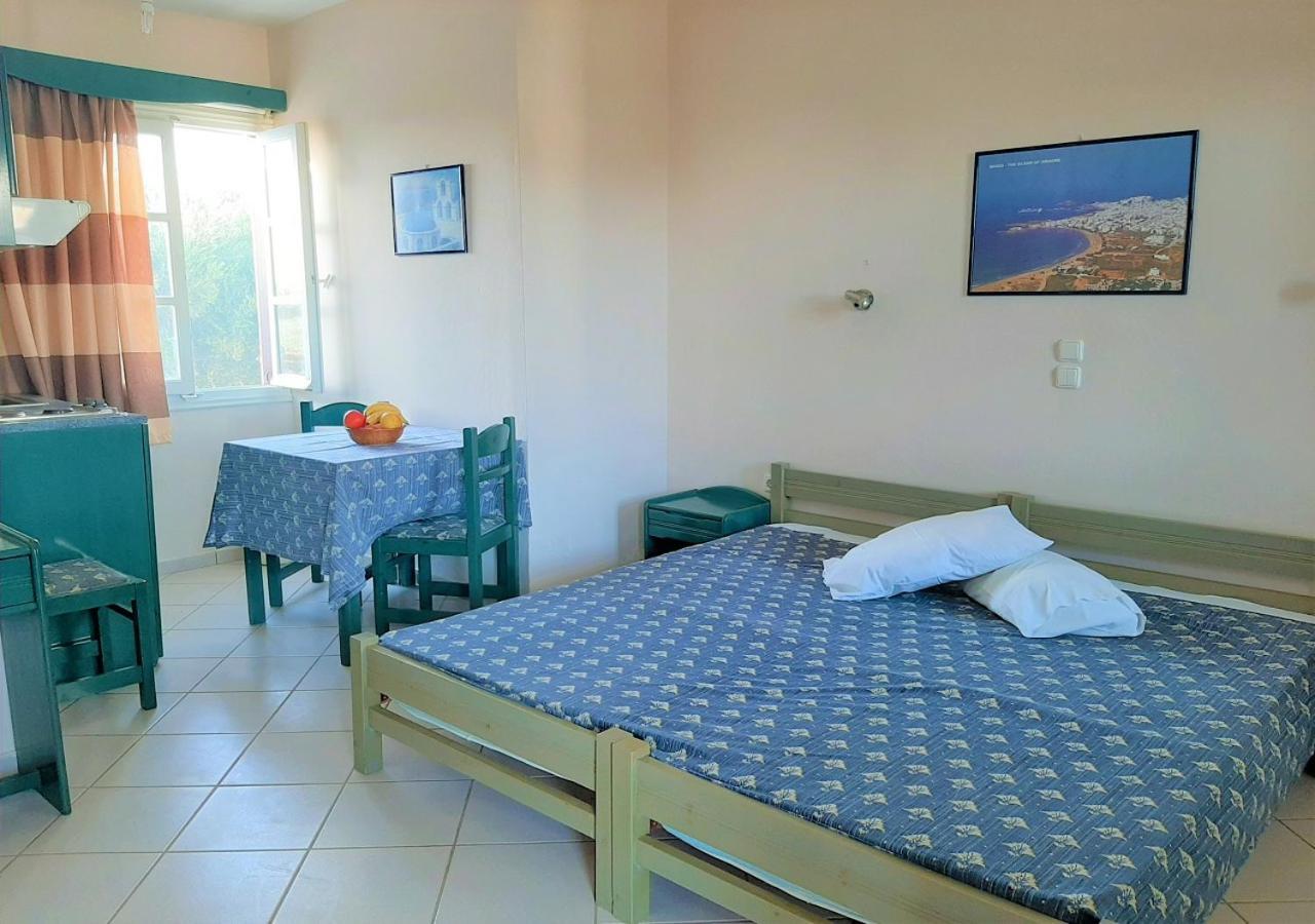 Joanna'S Rooms On The Beach Pláka Екстериор снимка
