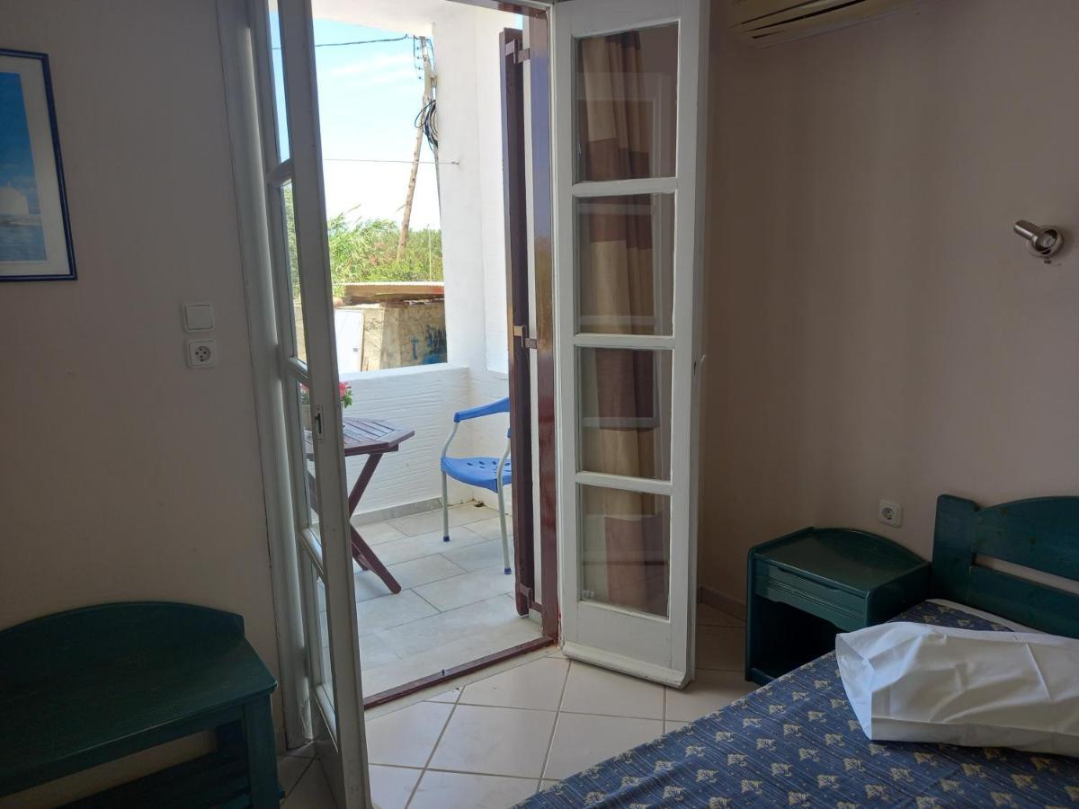 Joanna'S Rooms On The Beach Pláka Екстериор снимка